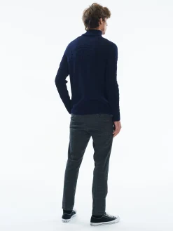 Men Dale of Norway Vegvisir Men's Sweater - Norwegian Wool